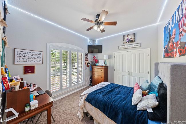 162 Champions Blvd, House other with 3 bedrooms, 2 bathrooms and null parking in La Vernia TX | Image 15