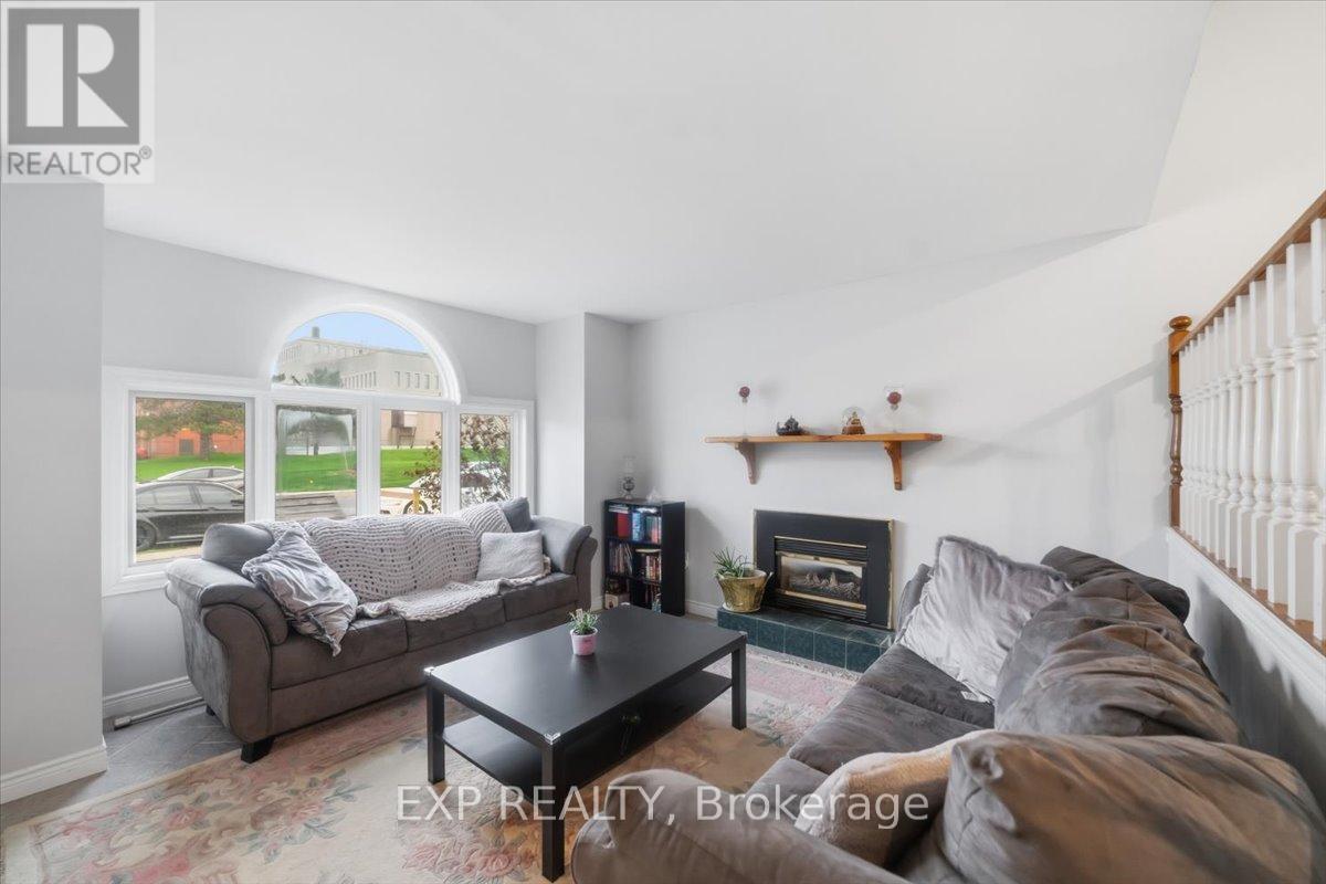 Residential in Port Colborne (East Village) 5