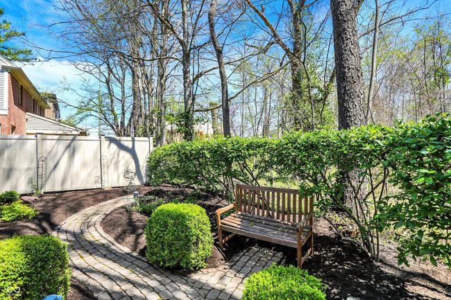 13587 Kensington Pl, Townhouse with 2 bedrooms, 3 bathrooms and null parking in Carmel IN | Image 59