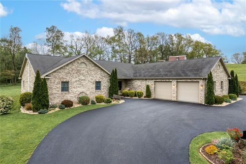 361 Freeport Rd, Summit Twp, PA, 16002 | Card Image