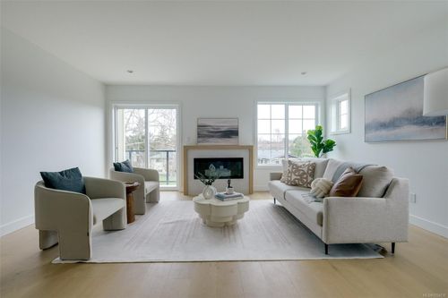 u12-3907 Cedar Hill Rd, Victoria, BC, V8P3Z8 | Card Image