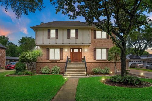 16106 Capri Dr, Jersey Village, TX, 77040-1207 | Card Image