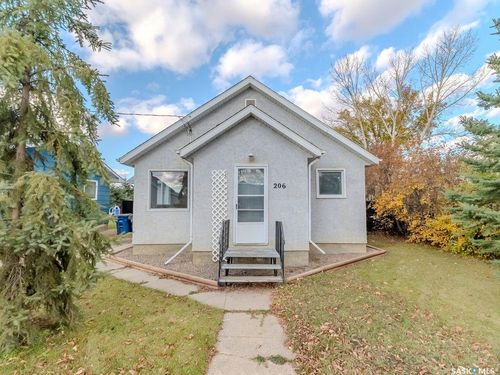 206 1 St S, Domremy, SK, S0J0B1 | Card Image
