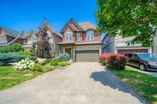 166 Townsgate Dr, Thornhill, ON, L4J8J5 | Card Image