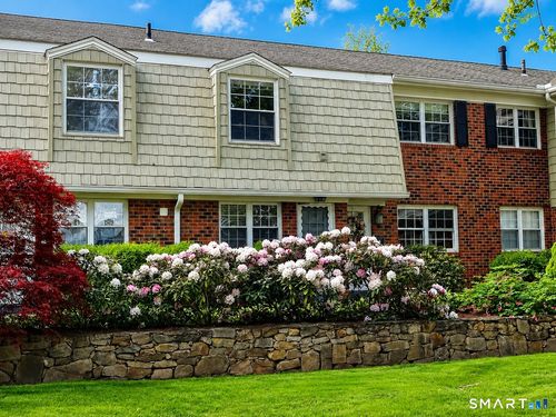 8-245 Unquowa Rd, Fairfield, CT, 06824-5020 | Card Image