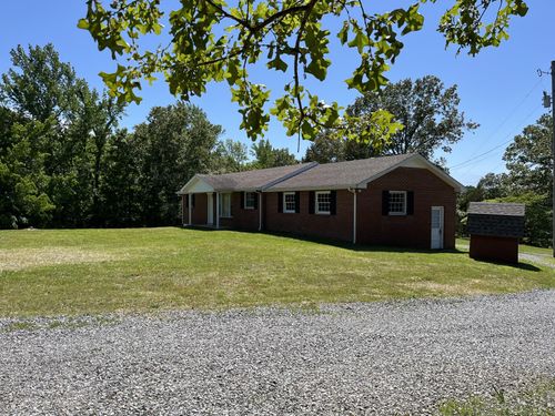 598 Antioch Rd, Dover, TN, 37058-5934 | Card Image