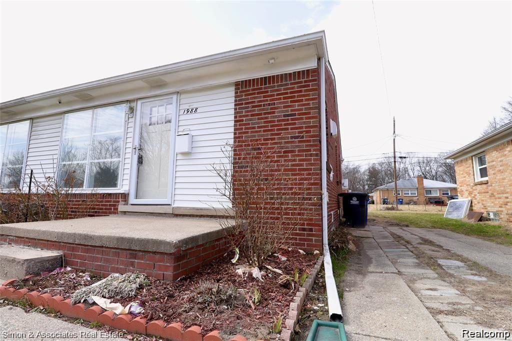 Stieber St, Westland, MI 48186