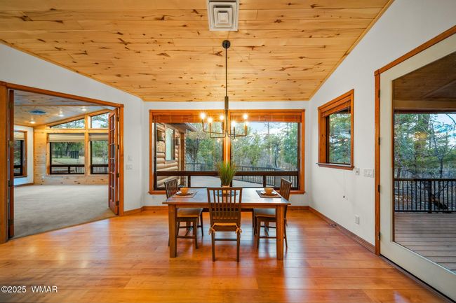 Dining Area | Image 17