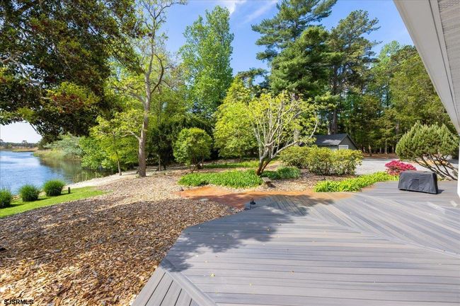 138 N Maple Ave, House other with 4 bedrooms, 3 bathrooms and null parking in Tuckerton NJ | Image 5