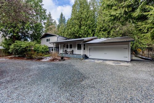 11277 Graham Street, Maple Ridge, BC, V2W1M9 | Card Image