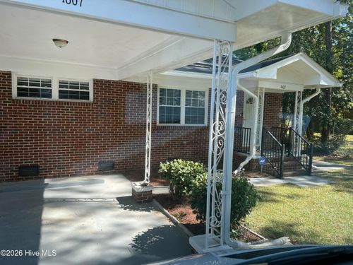 1007 Romaine St, Tarboro, NC, 27886-3137 | Card Image