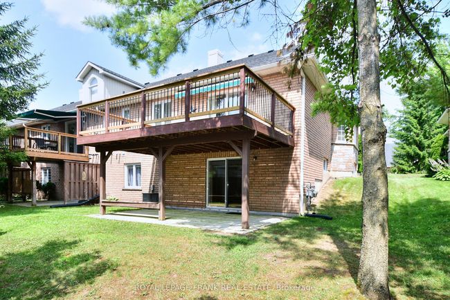 7 Village Cres, Condo with 3 bedrooms, 3 bathrooms and 1 parking in Peterborough ON | Image 33