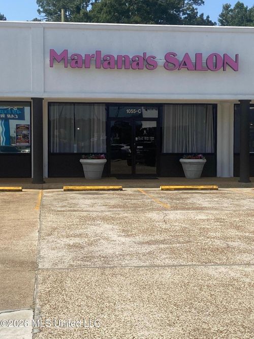 c-1055 Highway 49 S, Richland, MS, 39218-7517 | Card Image