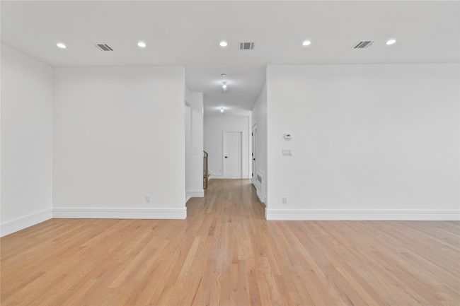 UNIT-213 - 244 Blauvelt Rd, Condo with 5 bedrooms, 3 bathrooms and null parking in Monsey NY | Image 8