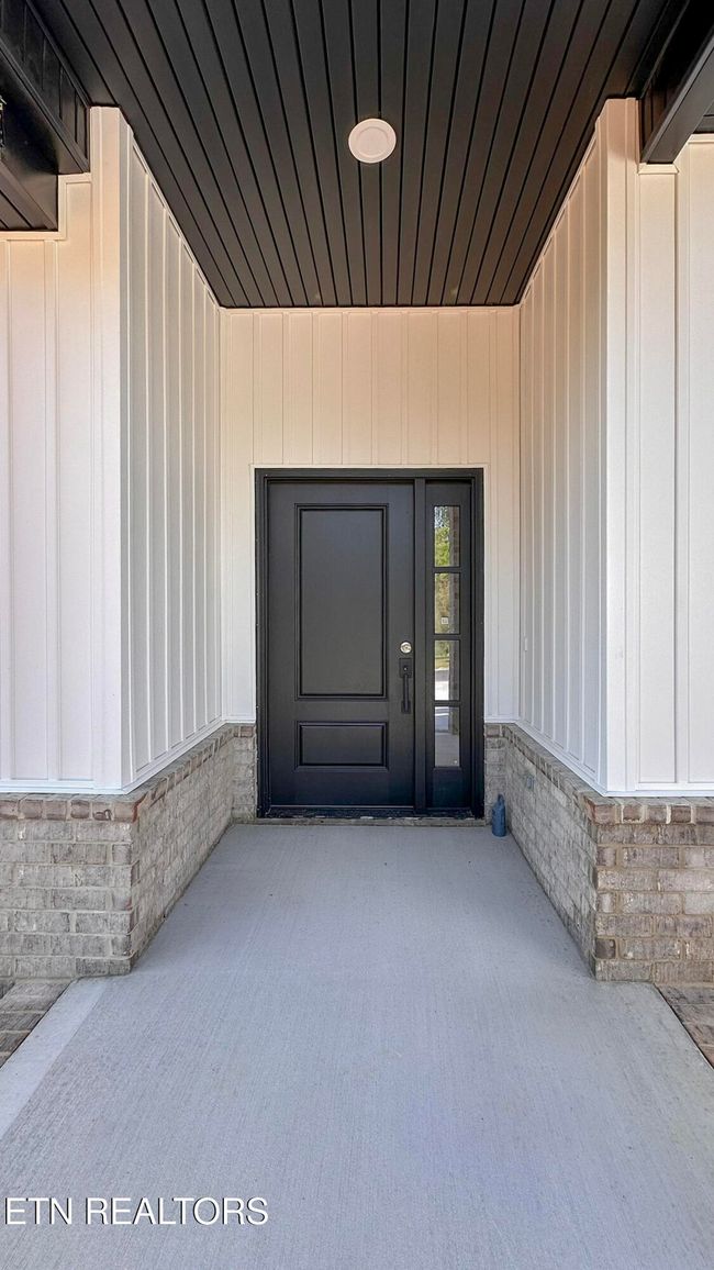409 Goweli Trl, House other with 3 bedrooms, 3 bathrooms and null parking in Vonore TN | Image 4