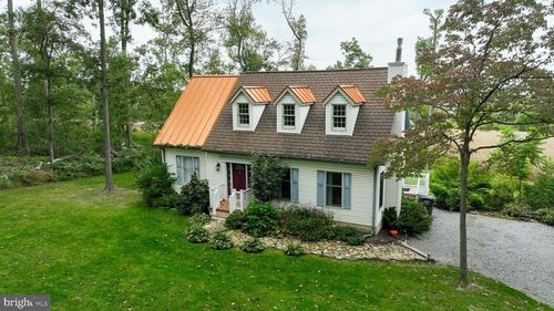 11 Fernwood Dr, PARADISE, PA, 17562-9709 | Card Image