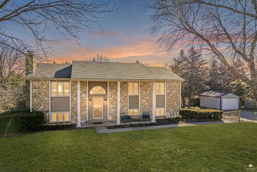 3223 Weaver Dr, Milford, KS, 66514-9362 | Card Image