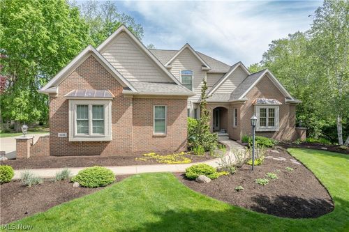 1535 Chadford Gate Se, Canton, OH, 44709-4837 | Card Image