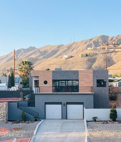 809 Galloway Dr, El Paso, TX, 79902-2017 | Card Image
