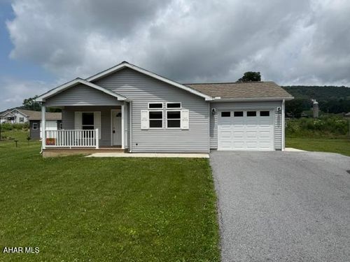 1105 Oak Terrace Dr, Martinsburg, PA, 16662-8507 | Card Image