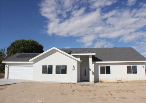 9941 Susan Ave, California City, CA, 93505-1333 | Card Image