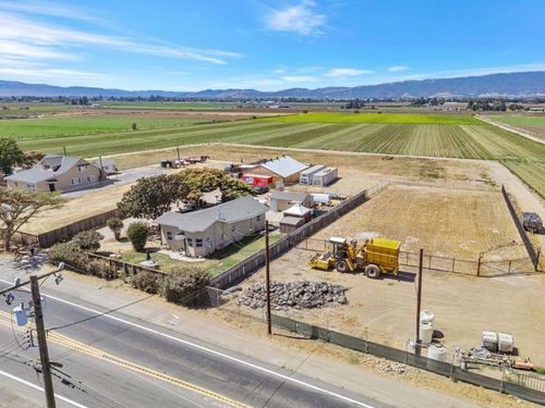 2712 Ferguson Rd, Gilroy, CA, 95020 | Card Image