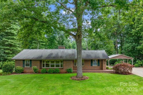 6693 Brevard Rd, Etowah, NC, 28729-8755 | Card Image