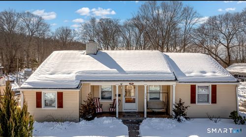 136 Pearl Lake Rd, Waterbury, CT, 06706-2515 | Card Image