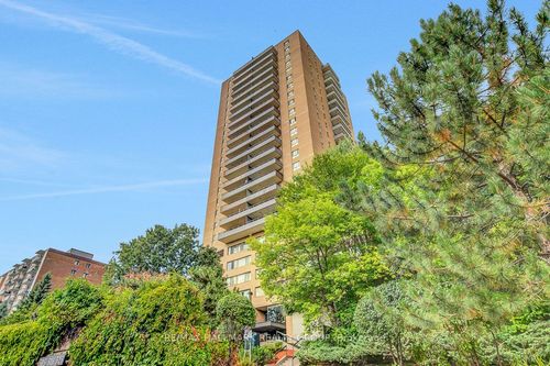 1902-505 St Laurent Blvd, Ottawa, ON, K1K3X4 | Card Image