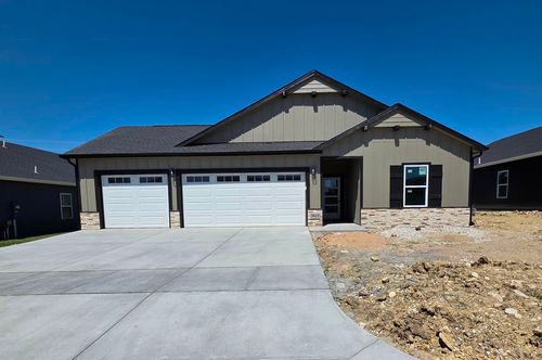 3022 E Highridge St, Park City, KS, 67219 | Card Image