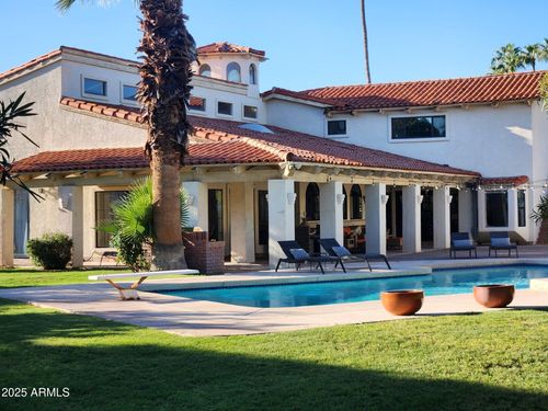 8915 N Invergordon Rd, Paradise Valley, AZ, 85253-1887 | Card Image