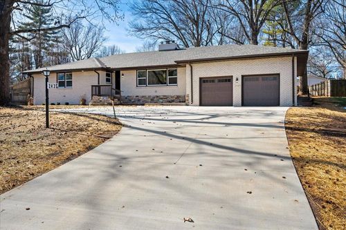 2435 S Brentwood Blvd, Springfield, MO, 65804-3236 | Card Image