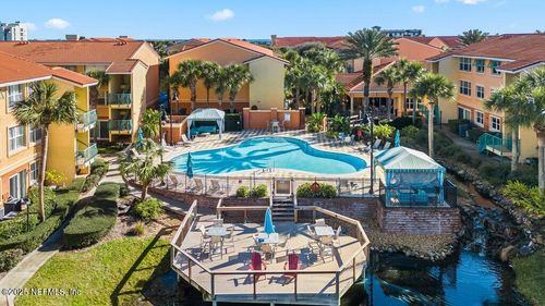 c32-200 Laguna Villa Blvd, JACKSONVILLE BEACH, FL, 32250-4052 | Card Image