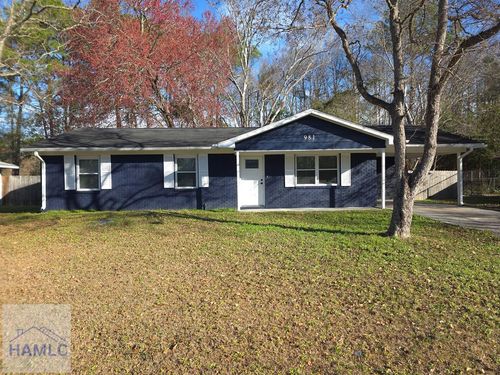 981 White Cir, Hinesville, GA, 31313-5212 | Card Image