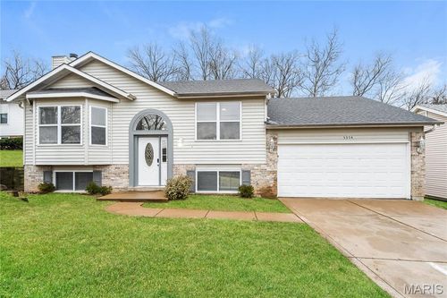 5354 Trailview Dr, Black Jack, MO, 63033-4645 | Card Image