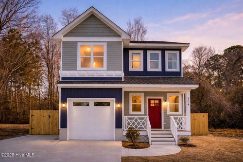 404 S Bodenheimer St, Burgaw, NC, 28425-4814 | Card Image