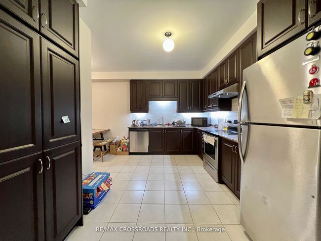 26 Spiv Grove Way, Condo with 2 bedrooms, 3 bathrooms and 1 parking in Markham ON | Image 7
