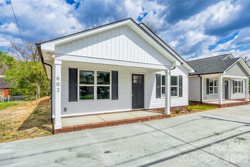 602 Bethpage Rd, Kannapolis, NC, 28081-4819 | Card Image