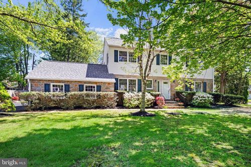 17 Briar Rd, Wilmington, DE, 19803-3942 | Card Image