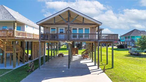 854 Palmetto Drive, Crystal Beach, TX, 77650 | Card Image
