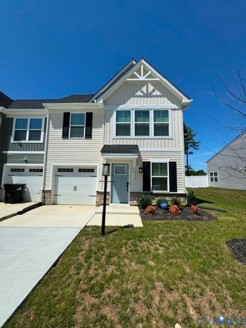 512 Old Lime Pl, Sandston, VA, 23150-3444 | Card Image