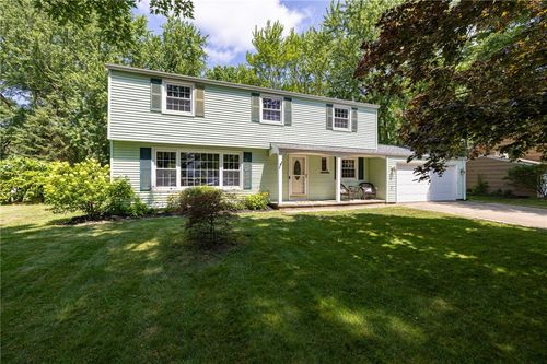 10 Solmar Dr, Rochester, NY, 14624-5215 | Card Image