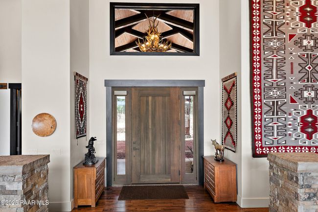 Entry Door | Image 19
