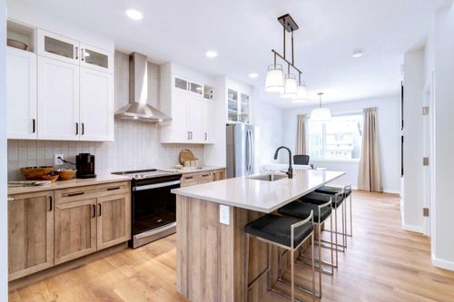 154 Bartlett Crescent Se, Calgary, AB, T3S0P7 | Card Image