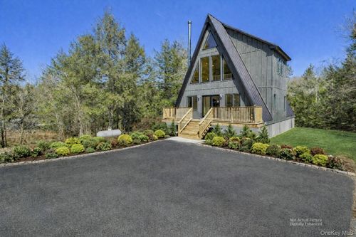 343 Dahlia Rd, Livingston Manor, NY, 12758-6904 | Card Image