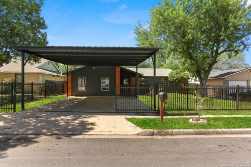 3927 Pipers Ct, San Antonio, TX, 78251-1202 | Card Image