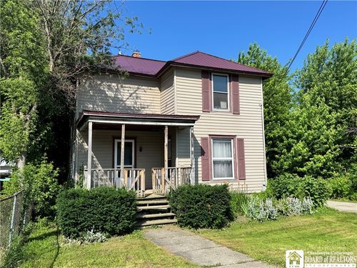 33 Ross St, Ripley, NY, 14775-9564 | Card Image
