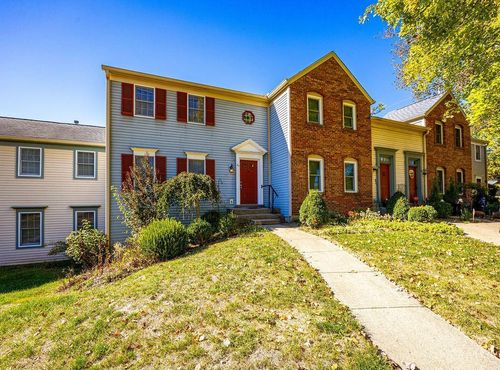 40 Charleston Dr, Oxford, OH, 45056-2063 | Card Image
