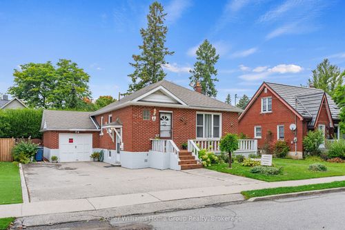 6 Hepburn Ave, Guelph, ON, N1E2T3 | Card Image