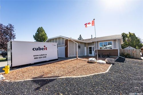 3251 Gould Bay E, Regina, SK, S4N6Z8 | Card Image